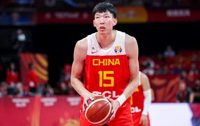 李楠为什么复出nba(深度分析：杜锋凭啥取代李楠？不外乎四个原因，有无奈也有尝试)