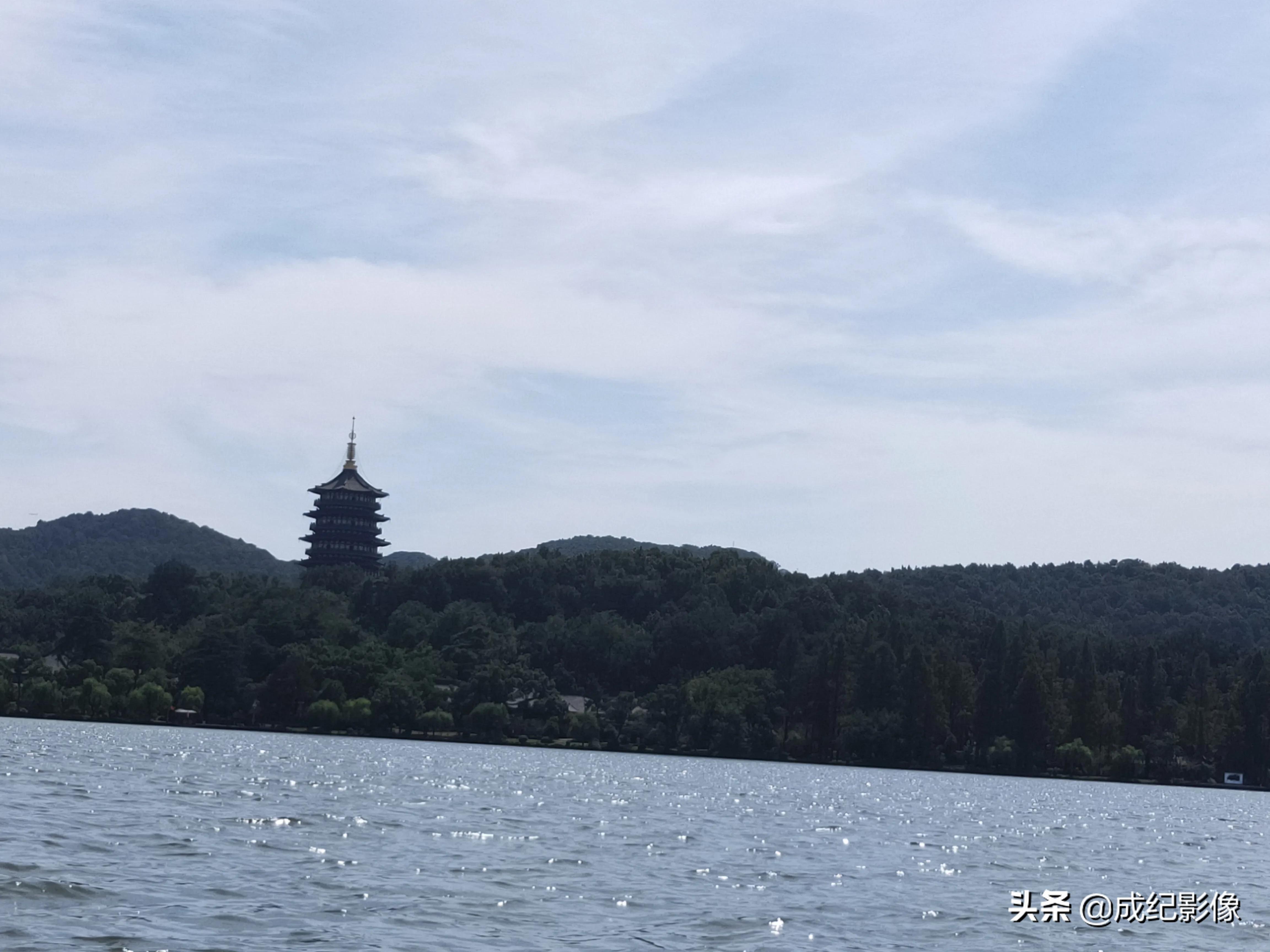 杭州三潭印月 烟雨江湖水三潭印月-双佳迪百科
