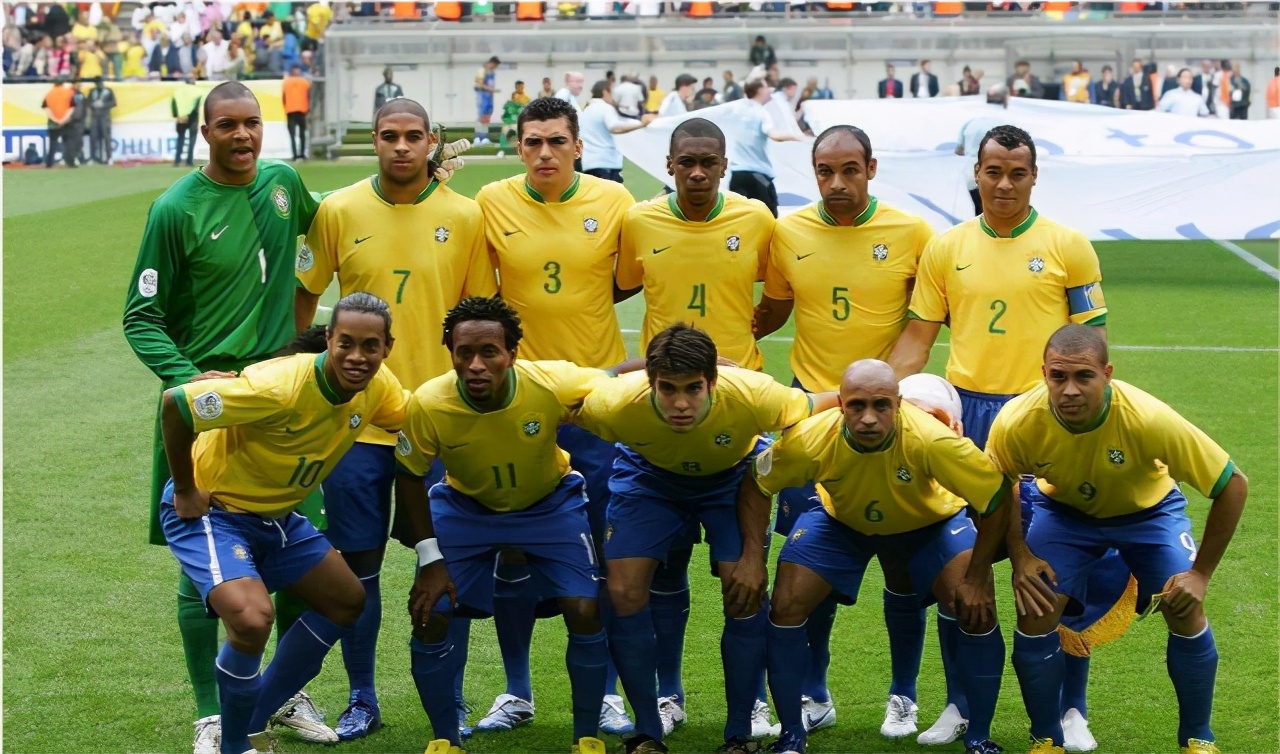 九八世界杯巴西决赛为什么输（98和06的世界杯，巴西都有罗纳尔多，为何输给齐达内的法国？）