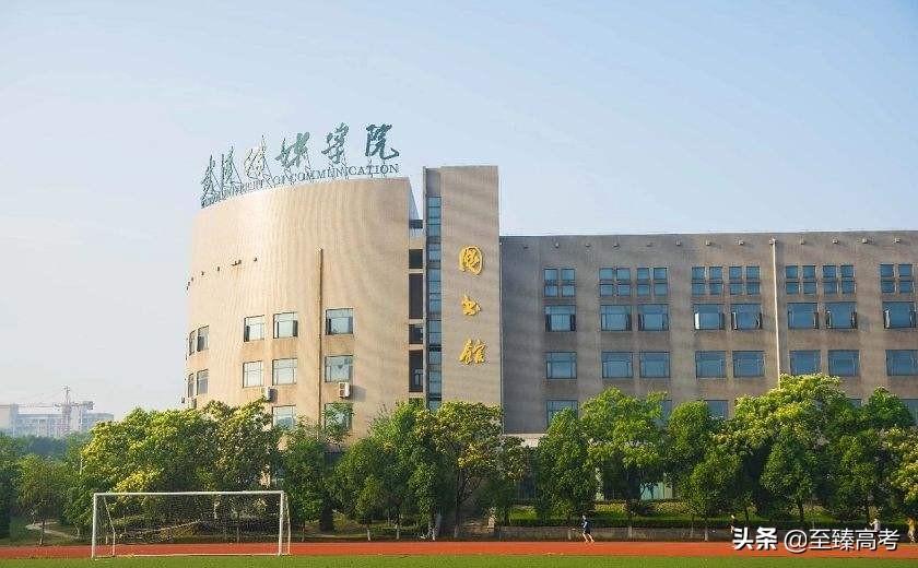 武汉艺术生高考分数线：近5年一本文化分数线汇总