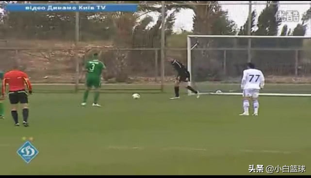 足球里面的乌龙球是什么意思（世界足坛最诡异的5个乌龙球？大风吹进自家球门，4将合力破自家门）