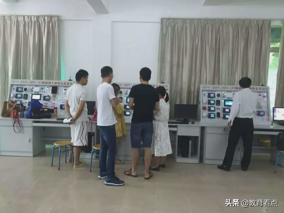 @高考生：广州涉外经济职业技术学院信息工程学院简介