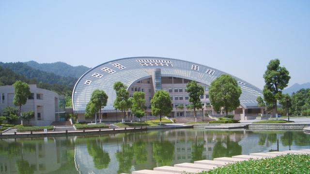 浙江最好的五所高中，只要有实力考上，一只脚迈入了重点大学校门