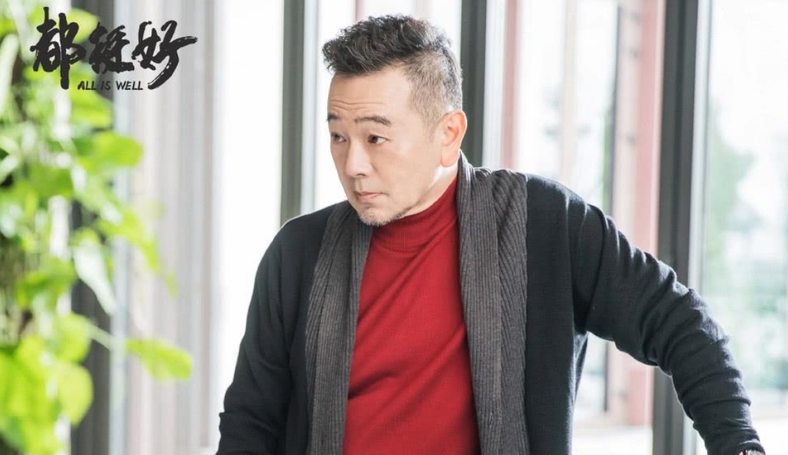 张晨光:房产都在二婚老婆名下,直播卖货赚点钱,还被粉丝骂哭