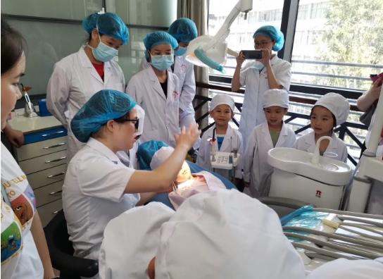 2021口腔医学专业排名，北大不敌川大屈居第二，上海交大很受认可