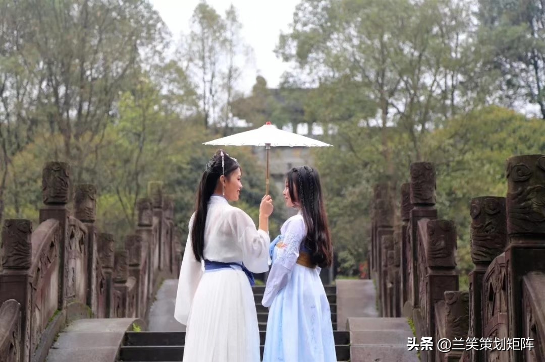 诗情桃花源 | 此生，只为你盛开这朵桃