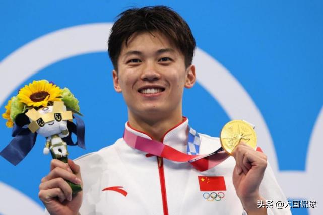 中国两位奥运冠军金牌掉皮！东京奥组委回应：剥落部分是涂膜