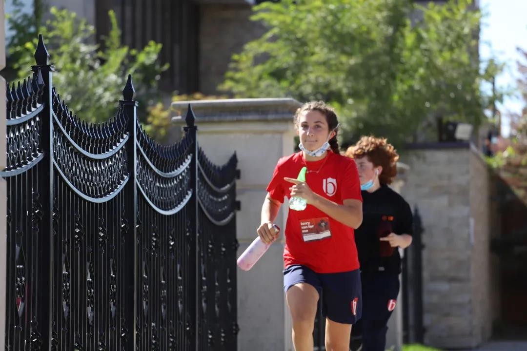 加拿大寄宿高中邦德永不放弃，Terry Fox Run为希望而跑