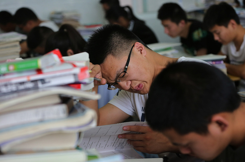 华东地区害人不浅的7所大学，人民日报已曝光，毕业证如同废纸