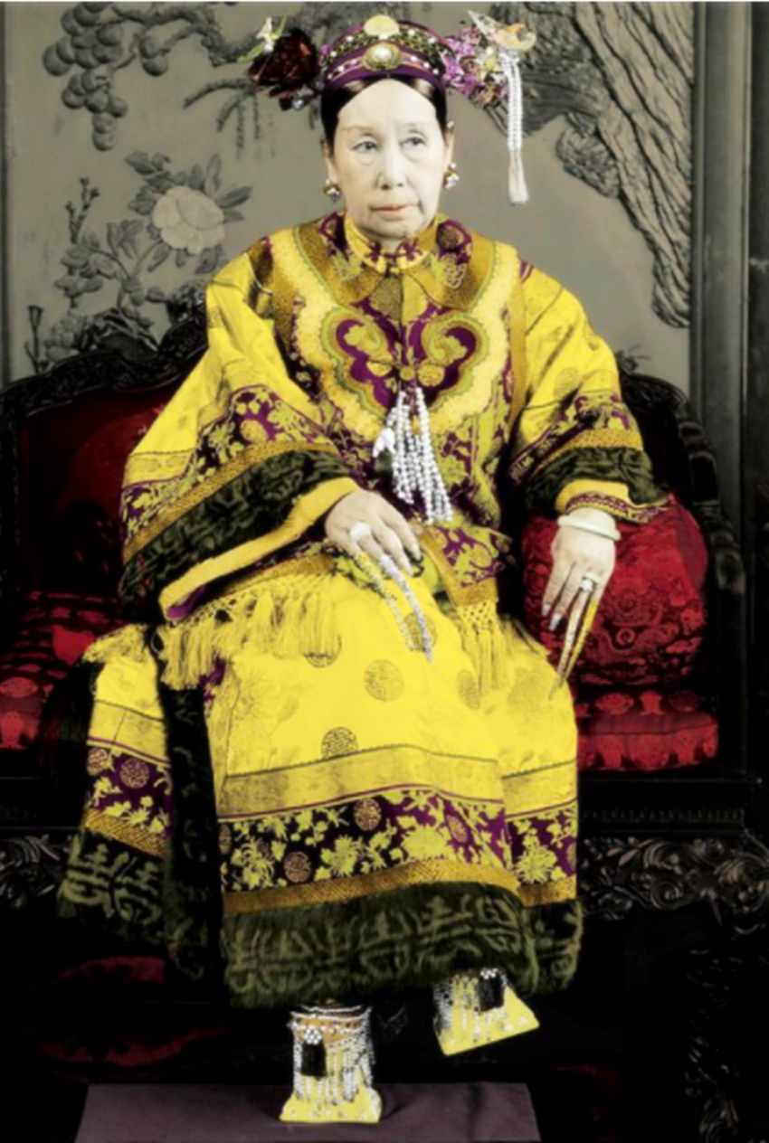 《清史稿·张之洞传》中曾说道:张之洞是个清官,且又"爱才好客",做了