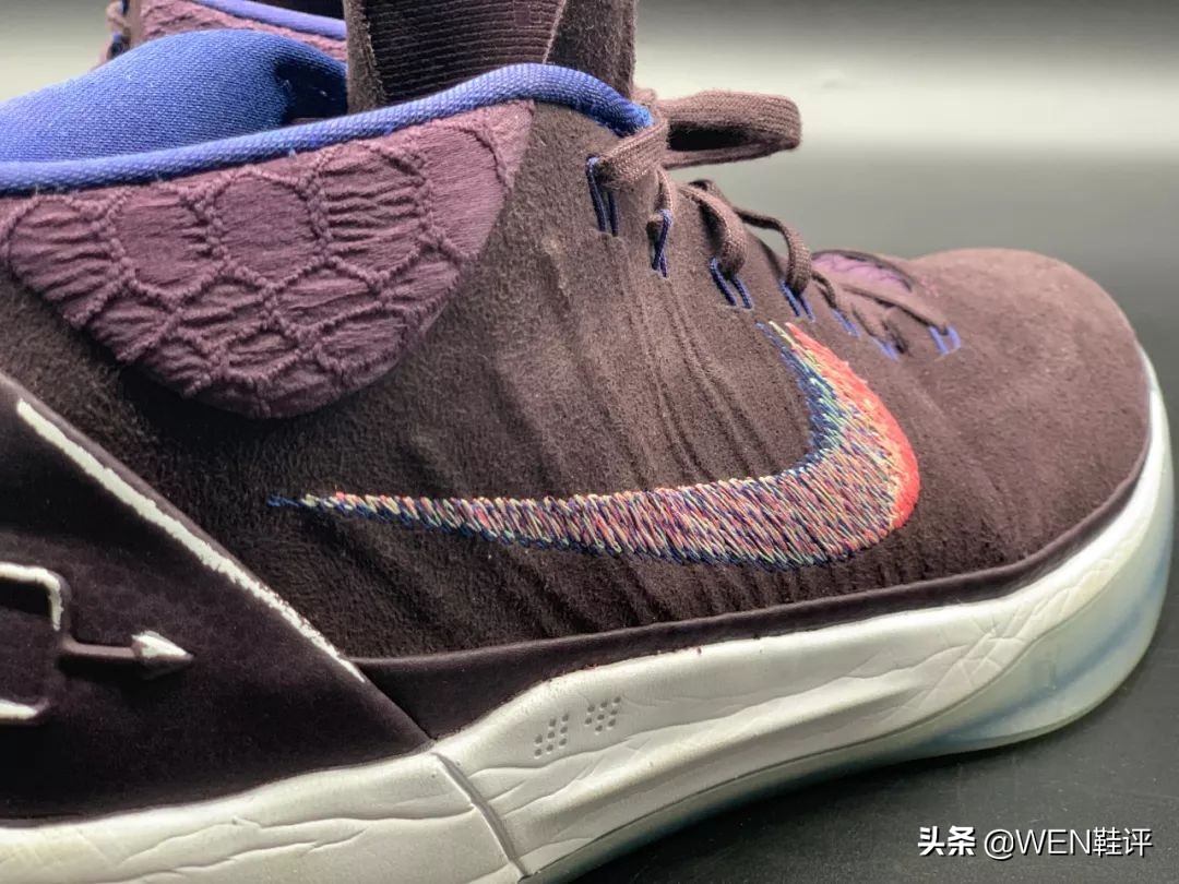 科比哪款篮球鞋实战最好（科比退役后最好的实战球鞋？Nike Kobe AD Mid开箱测评）