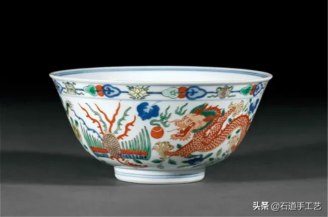 北京诚轩春拍:一波精品明清瓷器成交价来了