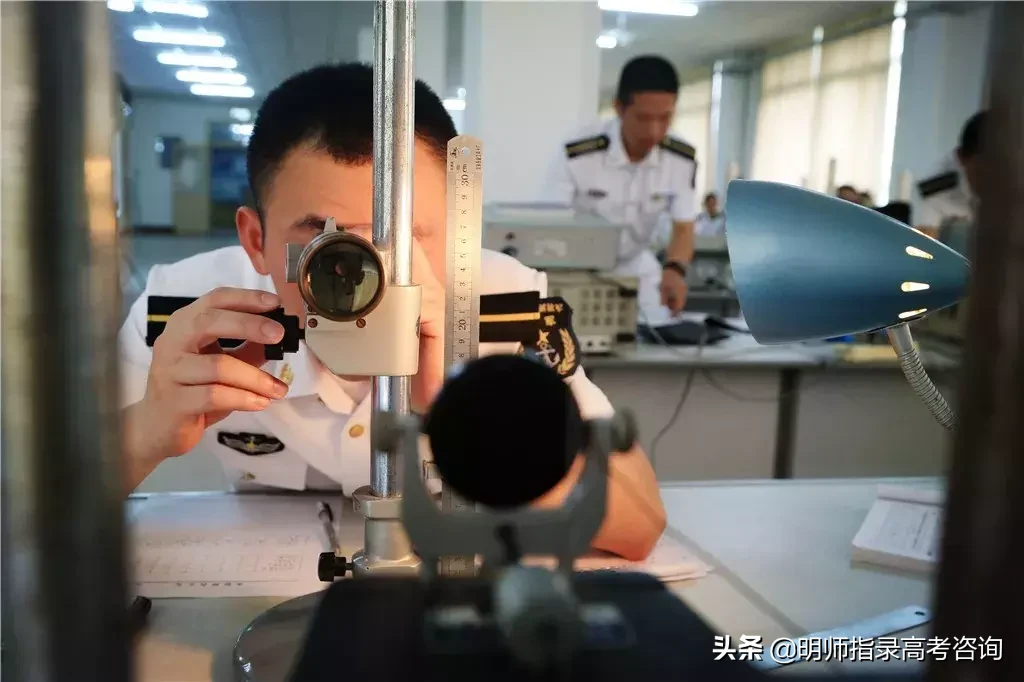 五所海军招生院校揭秘！想当海军军官的高考生看过来