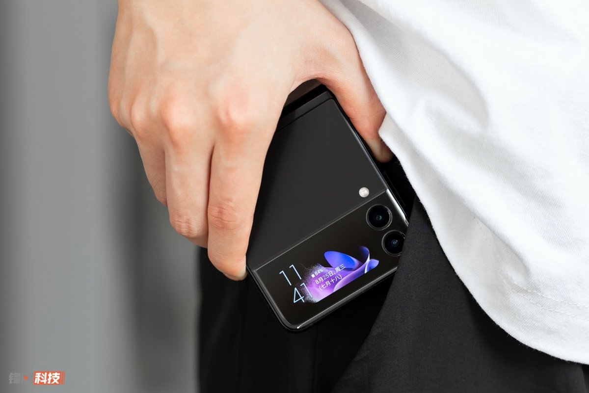 三星Galaxy Z Flip3 5G体验：再次彰显内外兼修