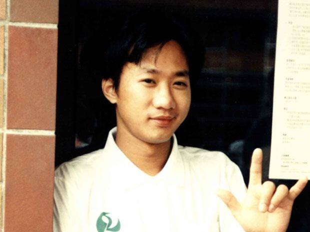 黄家驹什么时候死的 黄家驹入棺遗容吓人-北京万事通