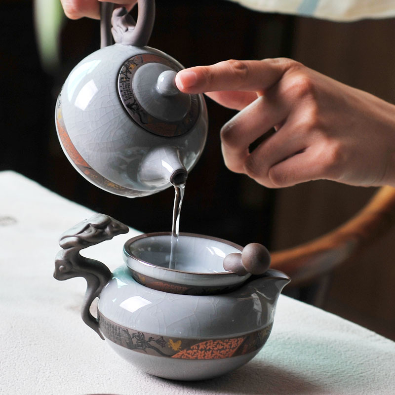 这些与茶相关的唯美句子，总有一句打动你心