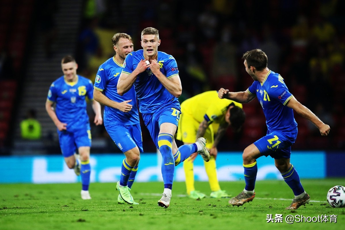 乌克兰欧洲杯比赛视频(欧洲杯 048 乌克兰VS英格兰 舍瓦带队迎来最难一战 三狮军团乘胜追击)