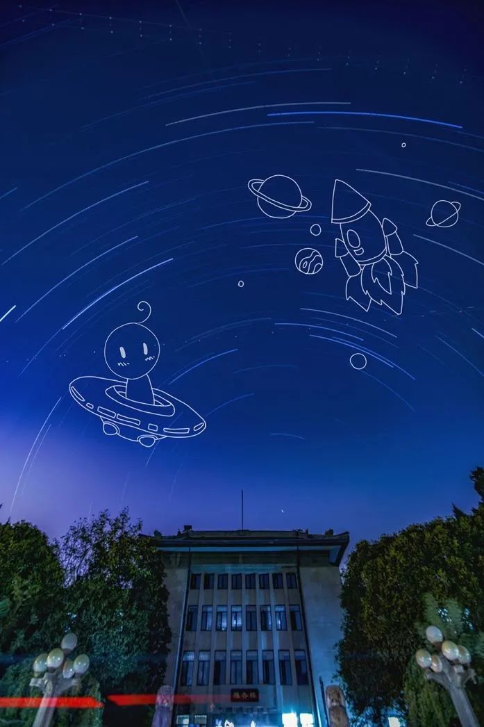 你的理想大学，终于被做成了手机壁纸