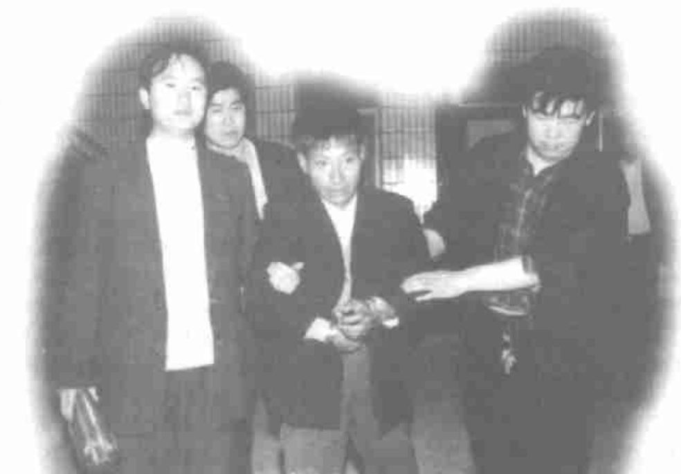 90年代末，身高仅1米58却连杀77人的“侏儒杀人魔”，结局怎么？