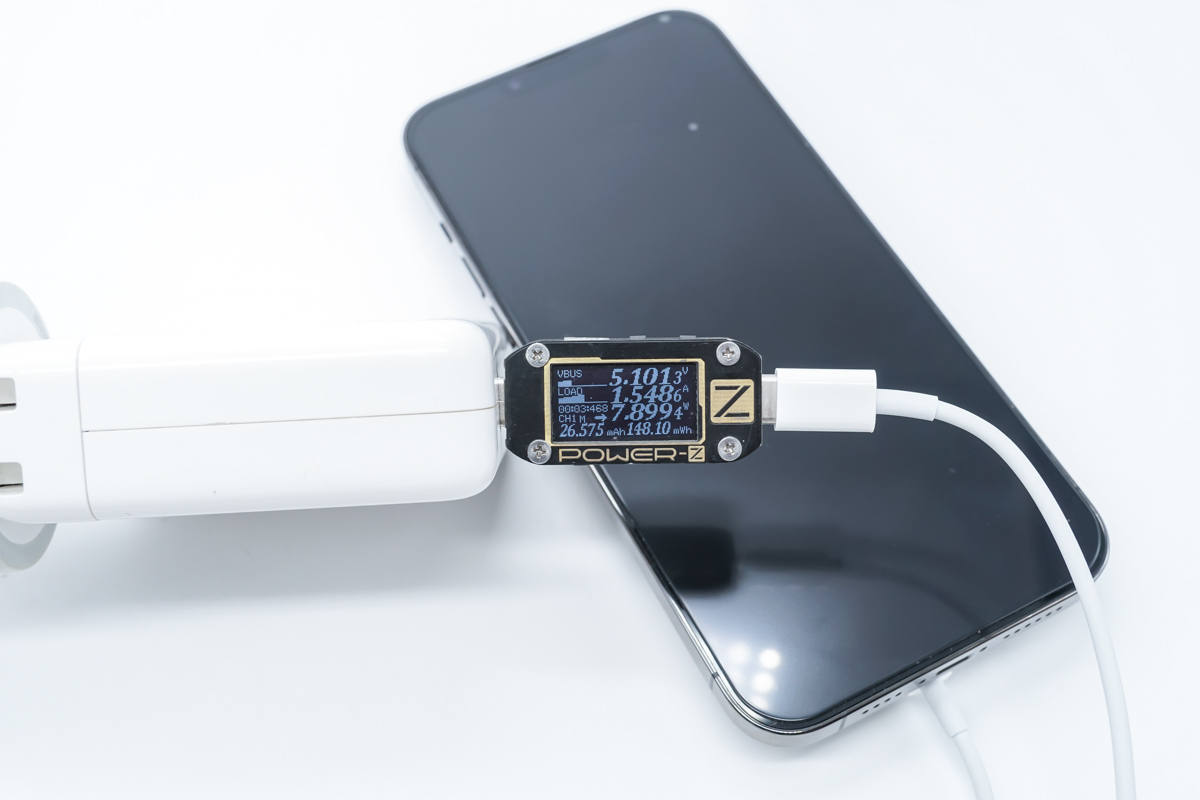 天干物燥小心火烛！苹果、华强北 MagSafe 行动电源横向对比