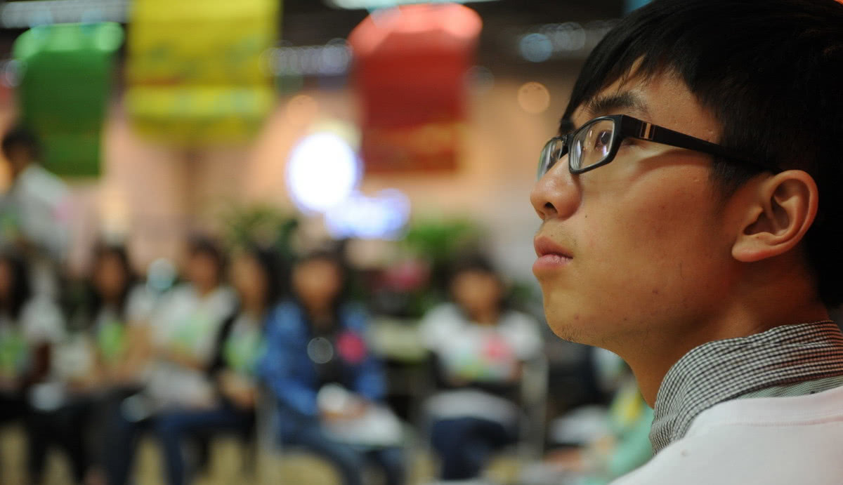 在大学，为什么越来越多的年轻人不愿谈恋爱？问题多出在这4点上