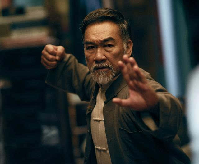 癫螳螂在线观看完整版(被誉为"无法取代的乔峰",著