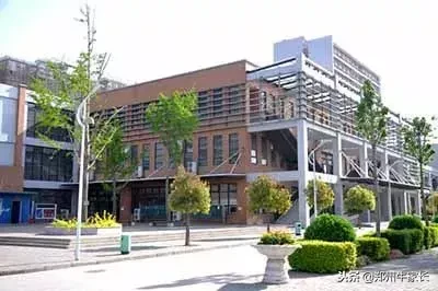 管理轻松但成绩拔尖，常年稳居郑州前三！这一所高中凭什么？