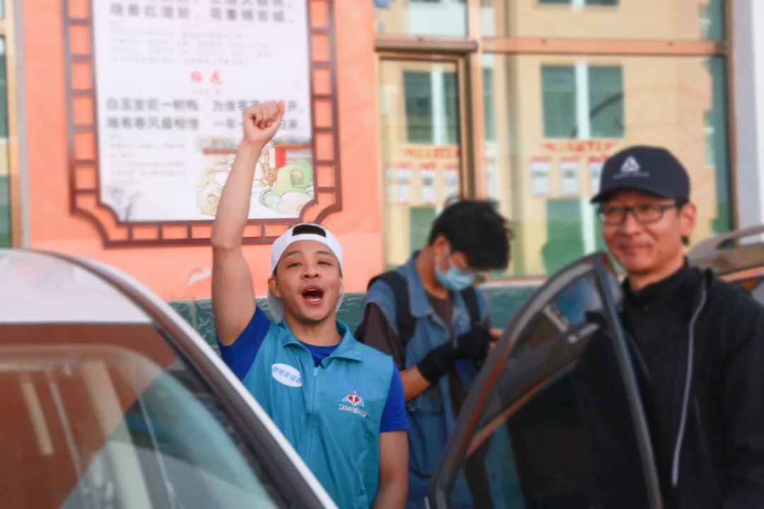 奥运冠军何冲与东乡少年：相信人生还有另一种可能