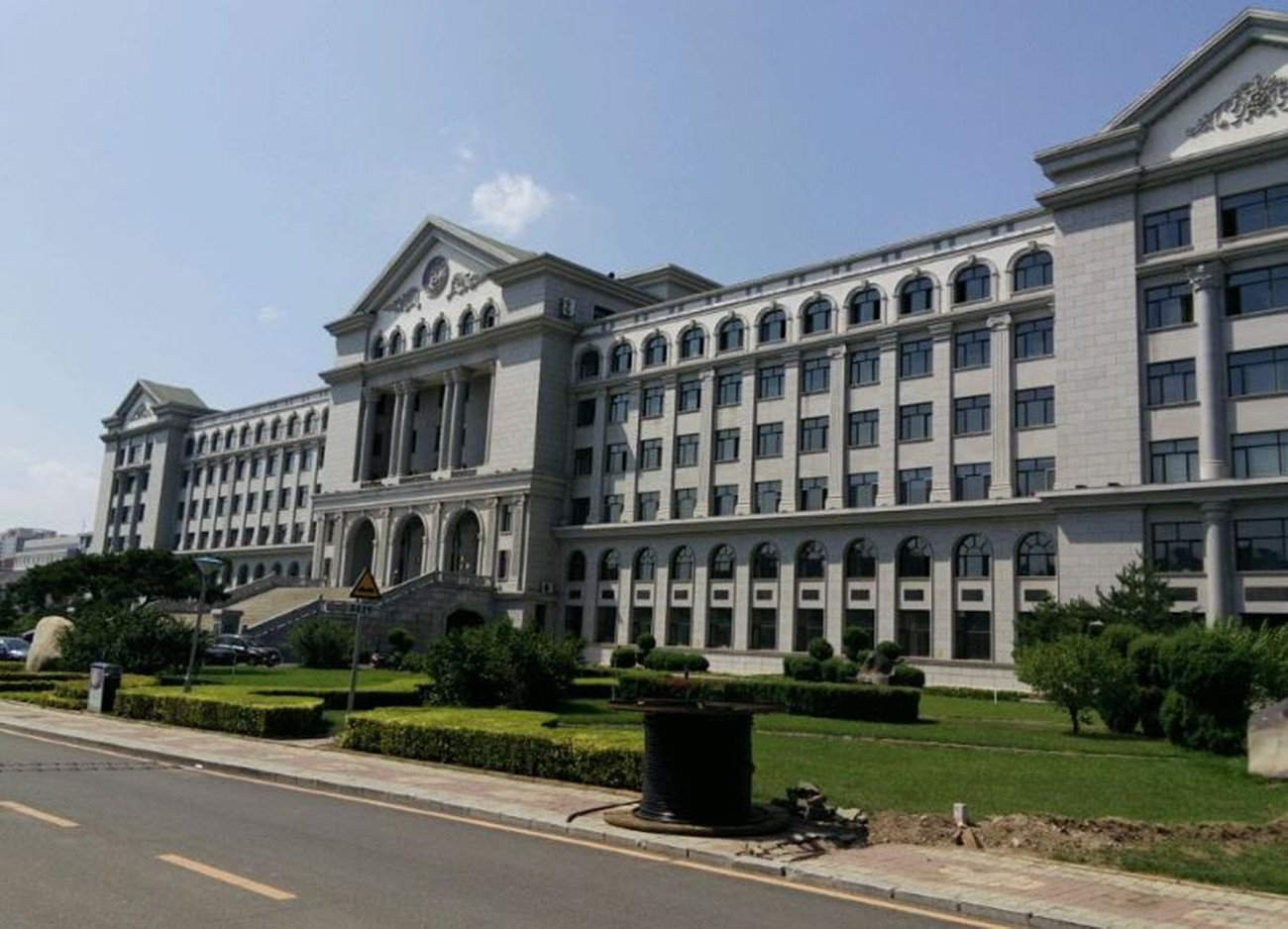 招生困难的3所211，包分配也无人问津，混得还不如“双非大学”