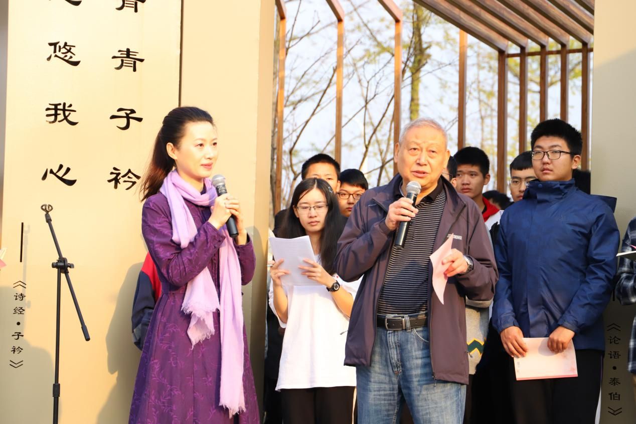 杨雨、郦波多位名家教授点赞，中南大学问渠晨读长廊等你pick！