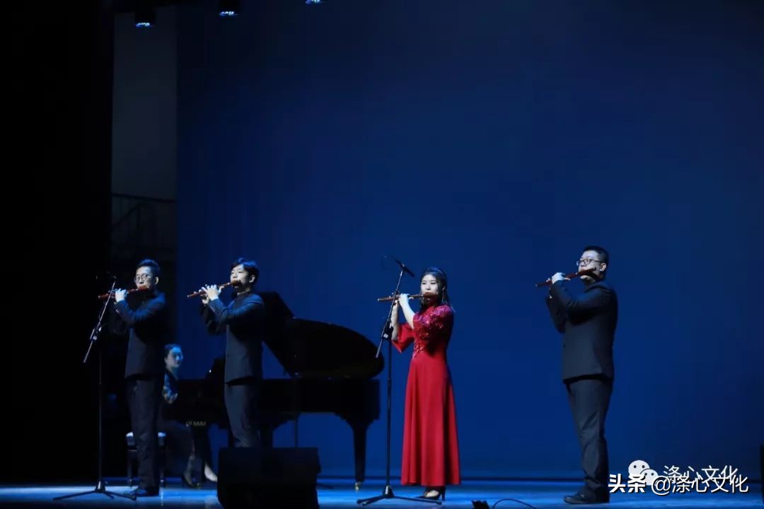 川音点石竹笛乐团与西安建筑科技大学华清学院交流音乐会圆满举行