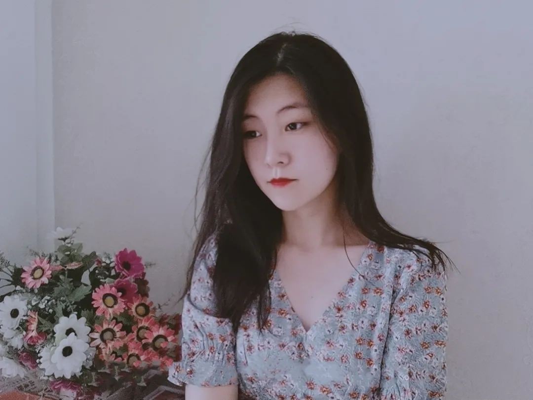 惊艳！北京“双一流”名校2021级新生辅导员集体亮相，网友：眼前一亮！