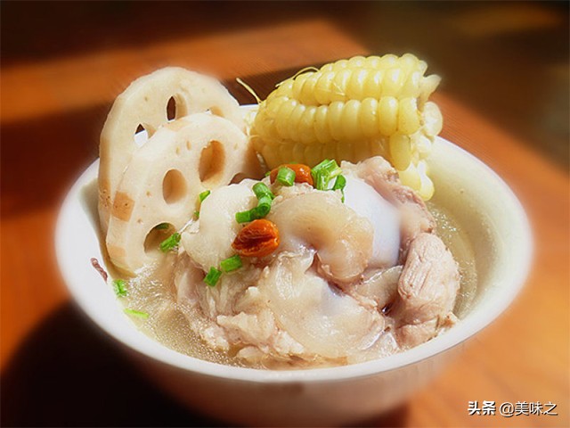 筒骨汤的做法大全（滋补骨头汤的18种做法）
