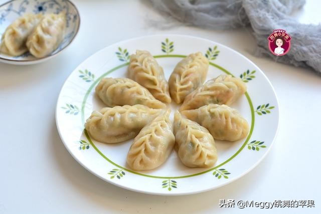 蒸饺冷水上锅需要蒸几分钟（冻水饺上锅蒸蒸多少分钟就可以好）-第1张图片-昕阳网