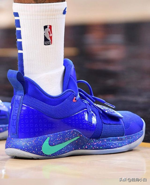 保罗乔治篮球鞋(出道即巅峰,后期足力健—保罗乔治pg系列球鞋(附测评