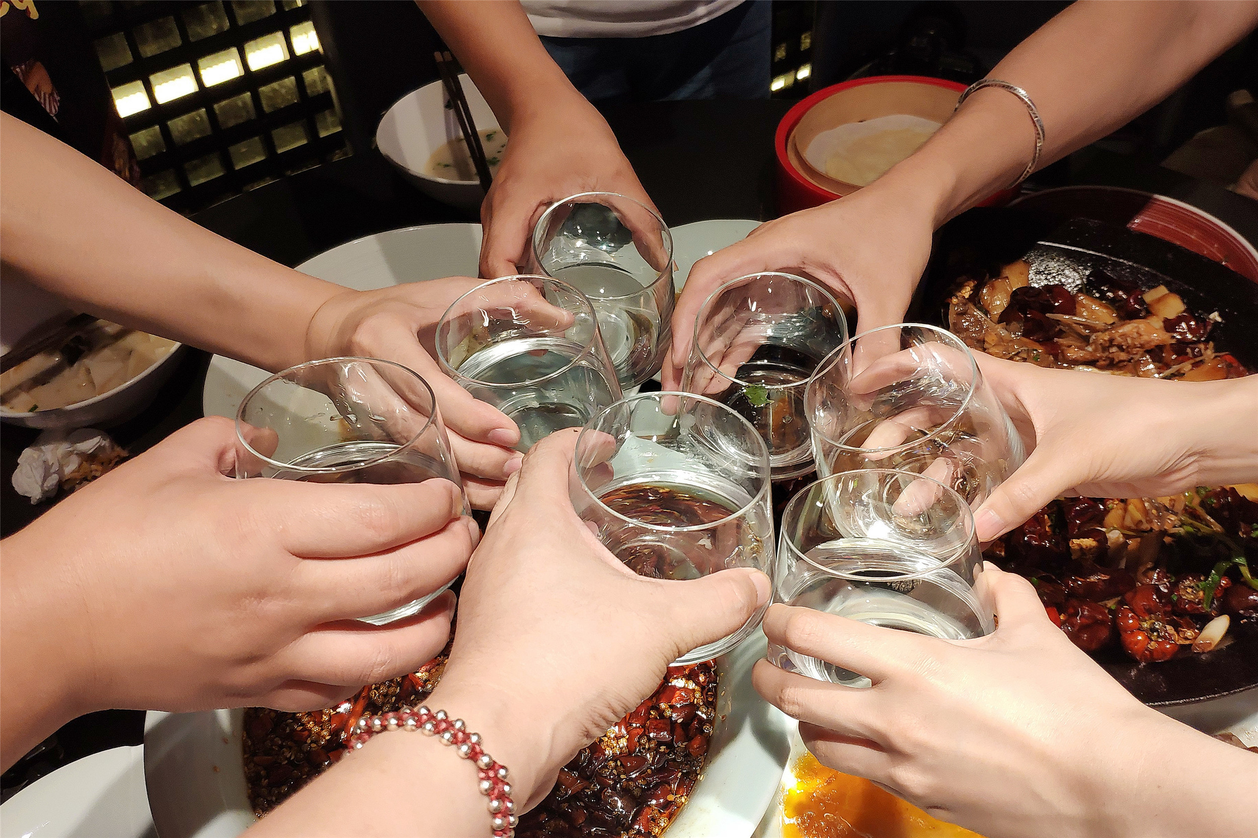 酒量怎么提升(春节喝酒多)