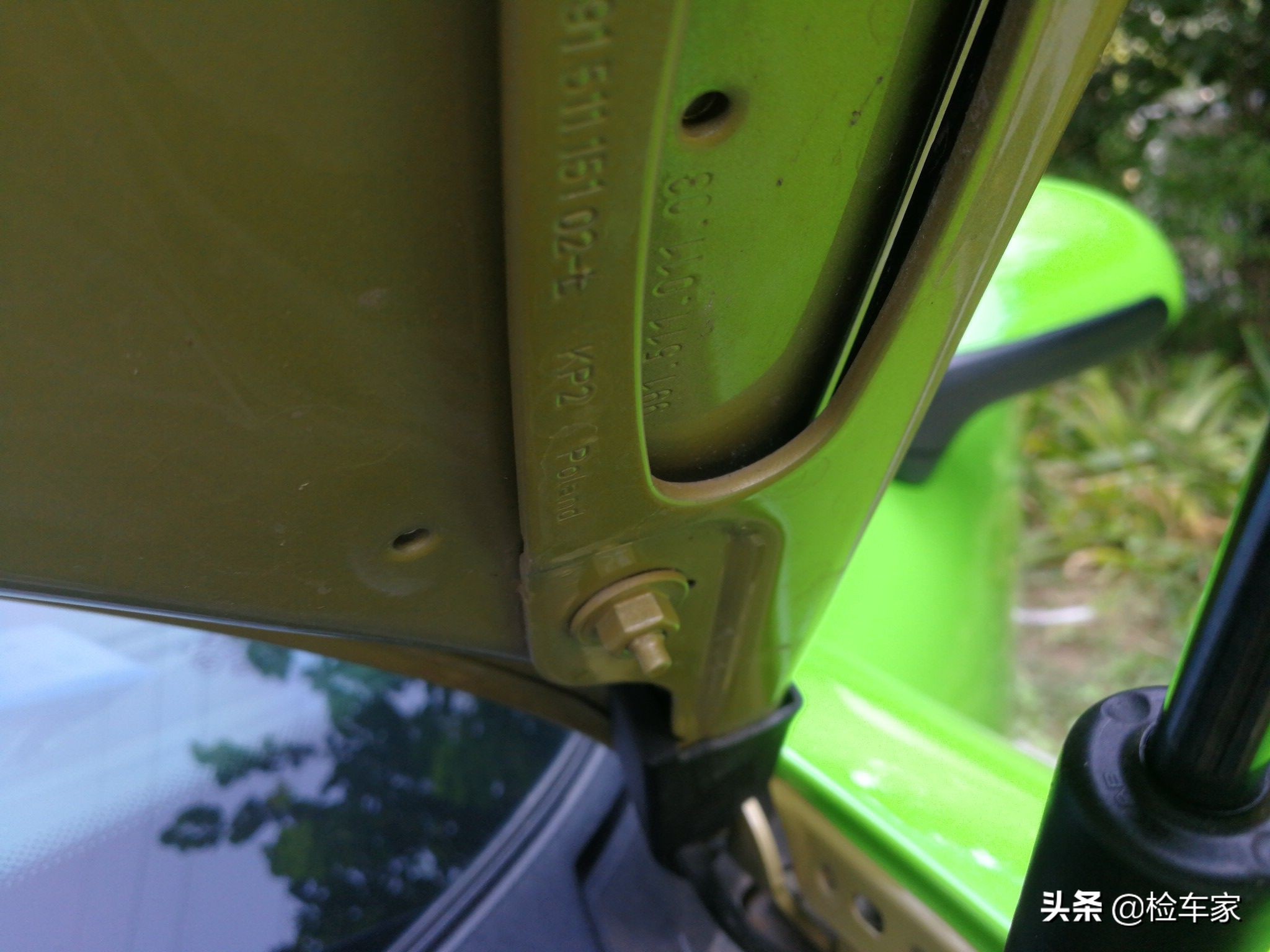 难得一见，开了八年的保时捷911全车原版原漆，要价70万值不值？