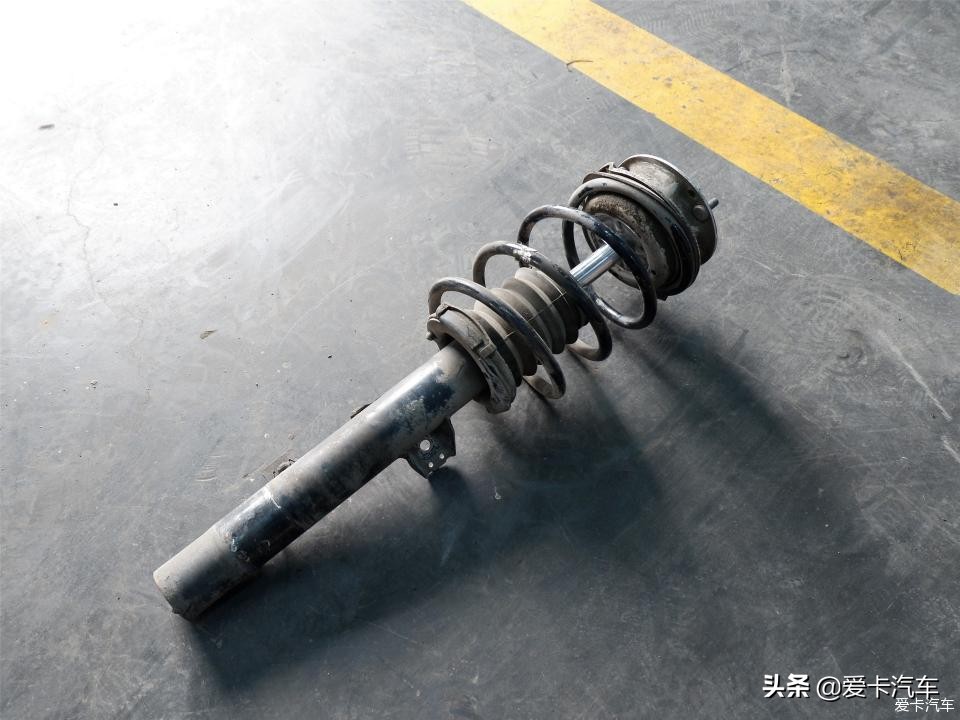 换了它，让这台宝马E90重回巅峰的紧致感！
