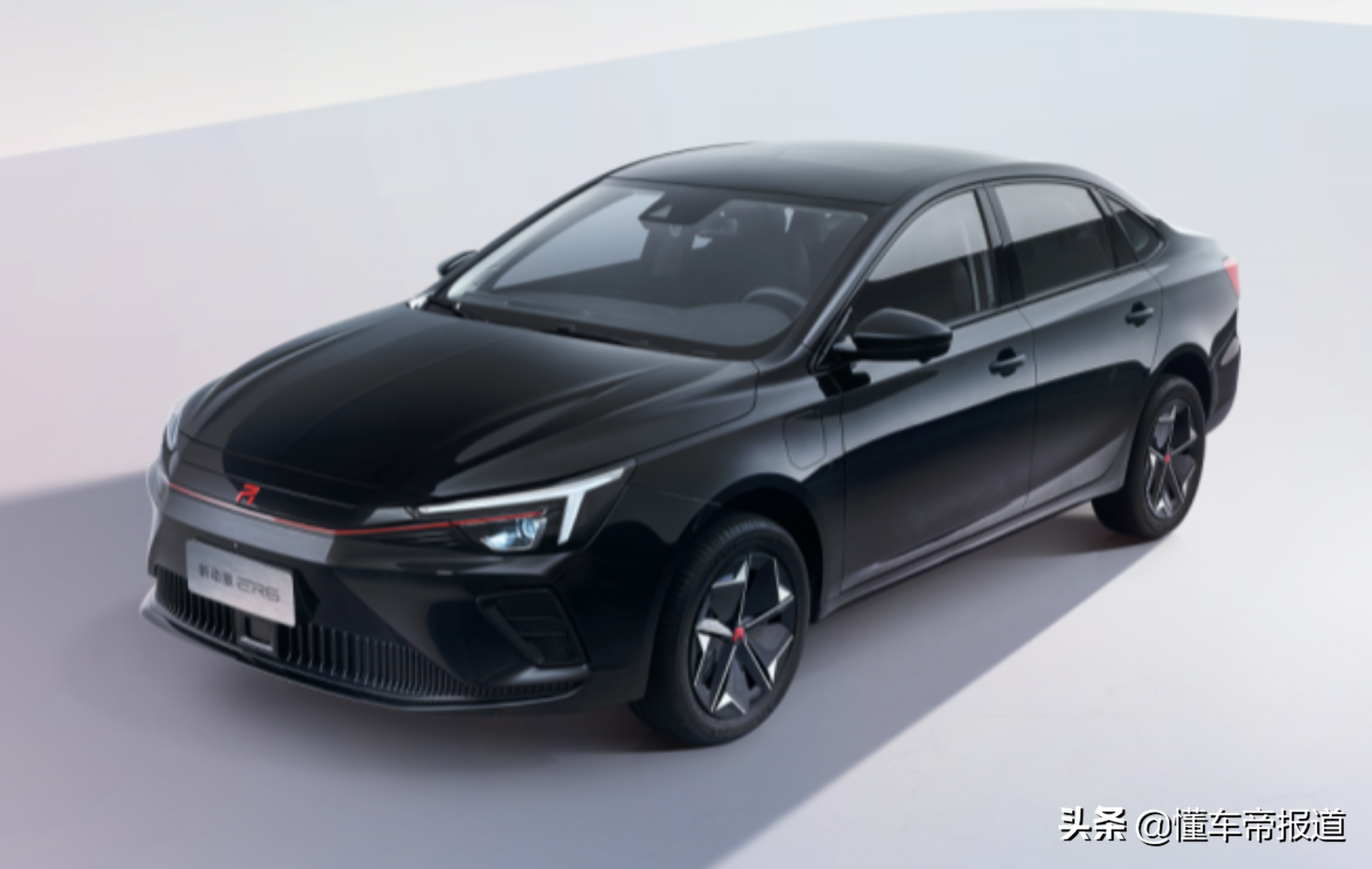 r车标是什么牌子电动汽车,r标汽车是什么车_友友