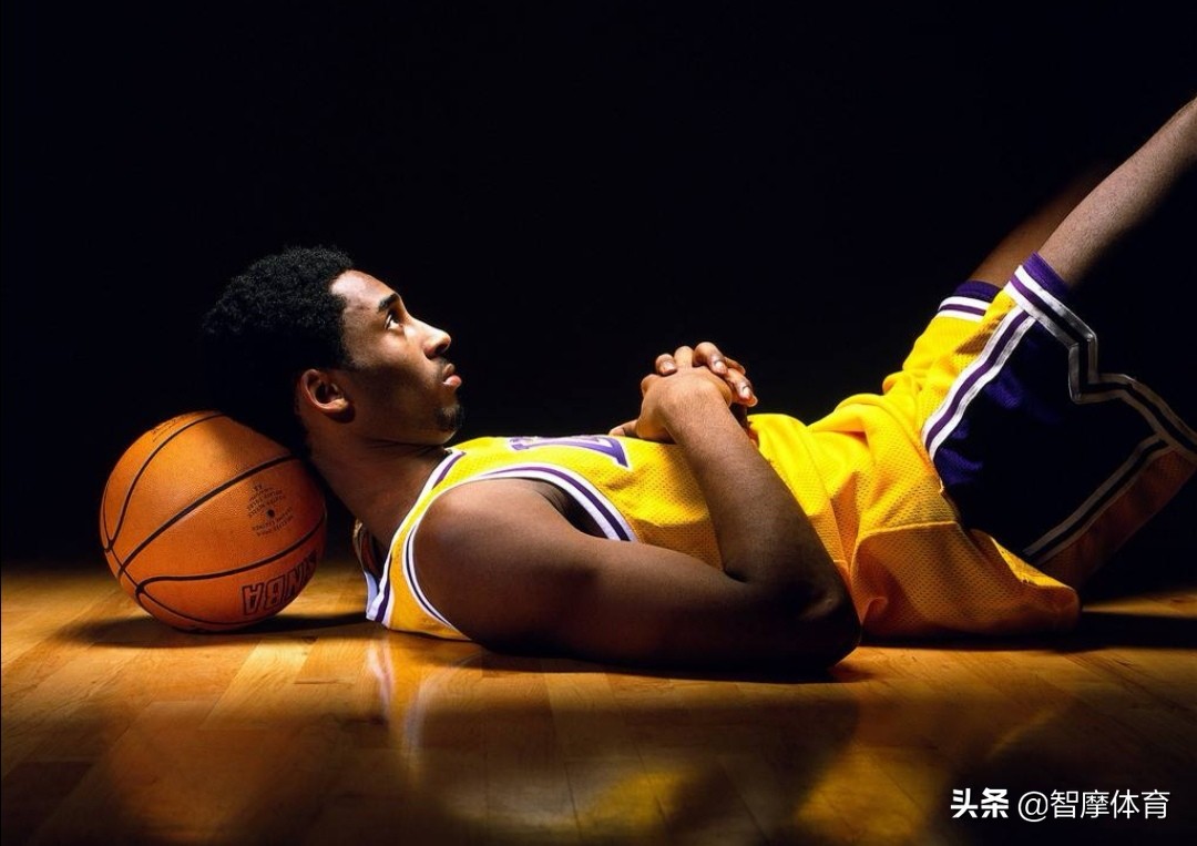 科比在世界杯中排第几（专家媒体们：科比排名NBA历史前十！球员们：科比是历史前五！）