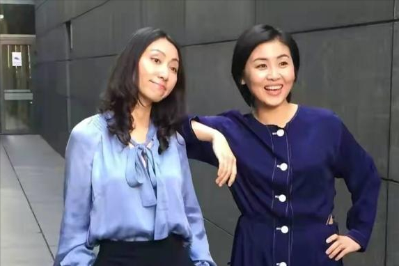 “最强姐妹花”：走出清华后，一个当上科学家，一个成为商业精英