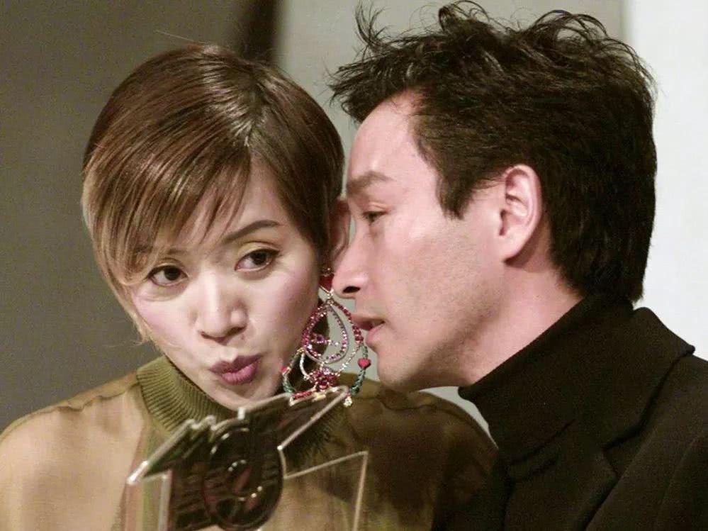 少林足球为什么内地禁播（《少林足球》辛酸故事：片名得罪少林寺，星爷拒绝改名遭内地禁映）