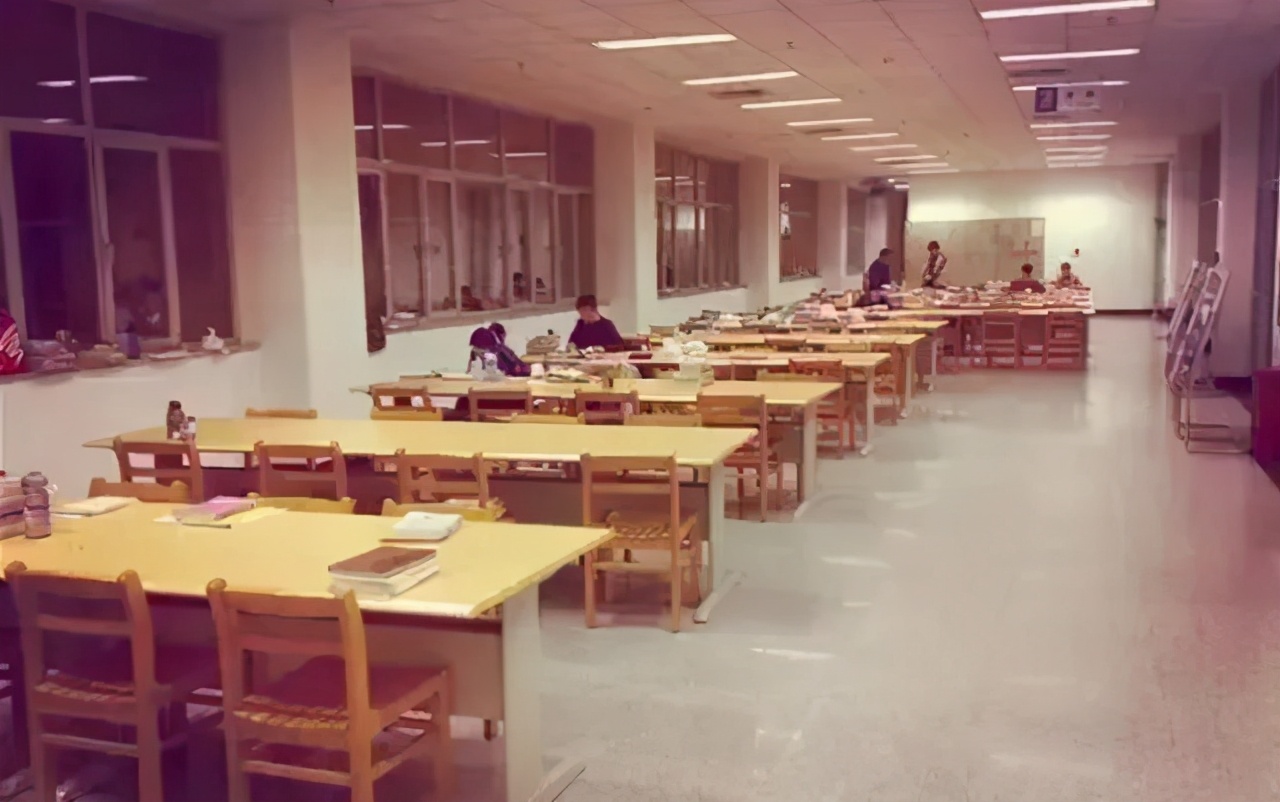 华北电力大学继续教育学院（保定）与你一起迎接大学生活的美好