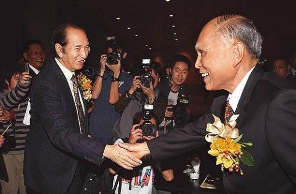 霍家四代女眷皆是极品，悄无声息便可搅动半个世纪风云