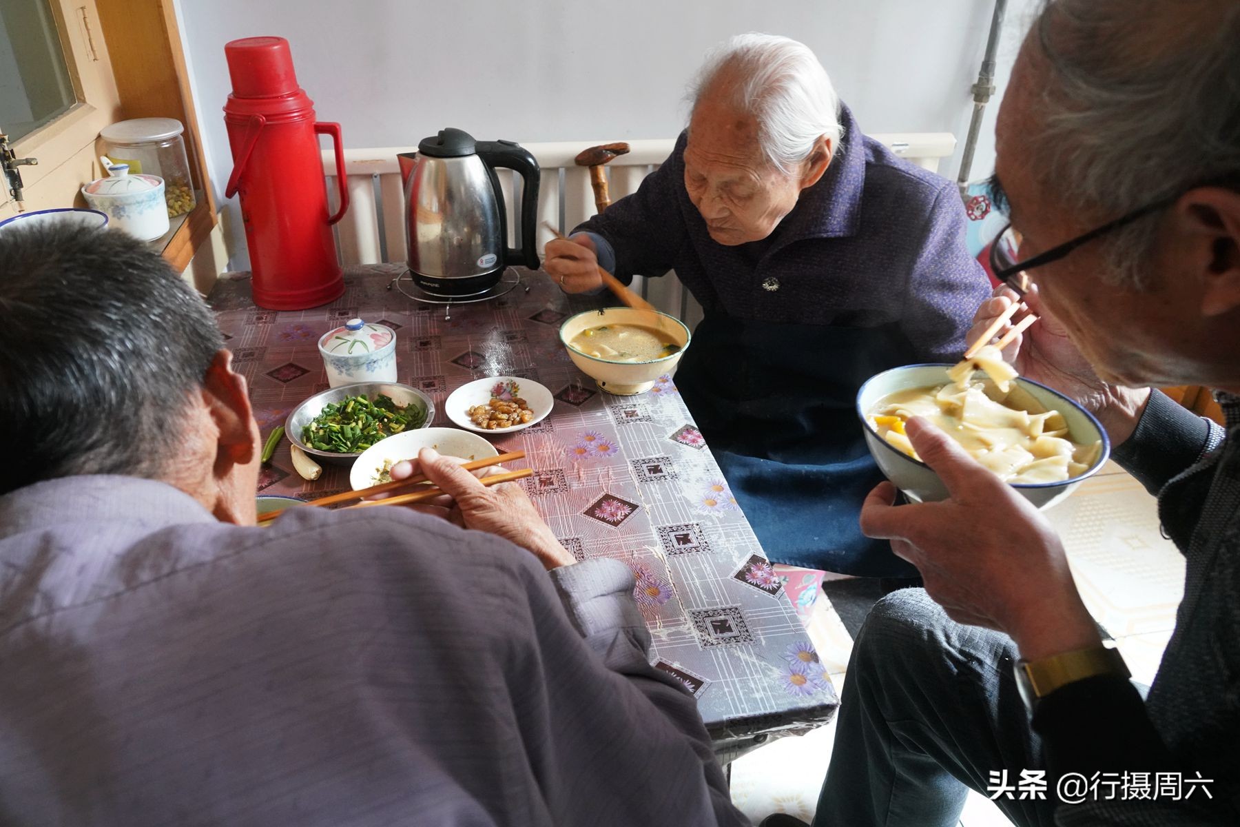 葡萄干泡醋,葡萄干泡醋有什么功效和作用