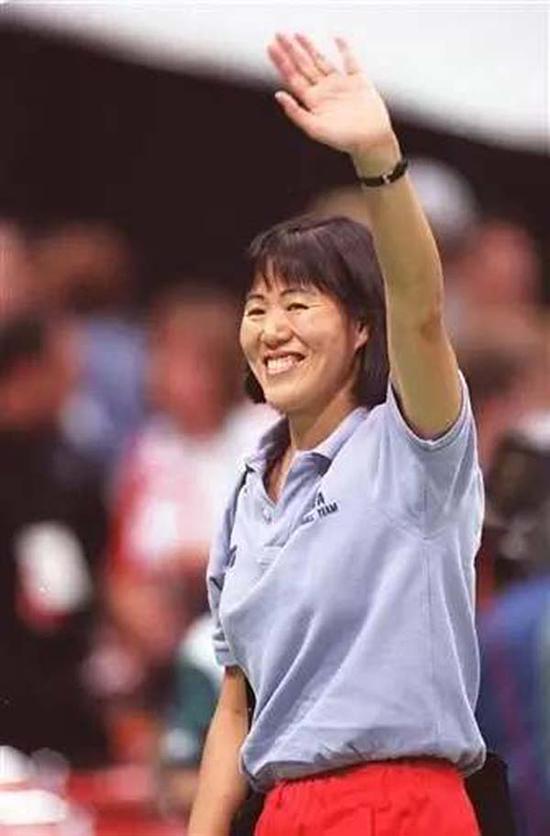 1999年女排世界杯（女排世界杯特别回顾：郎平卸任，中国女排再次陷入低谷）