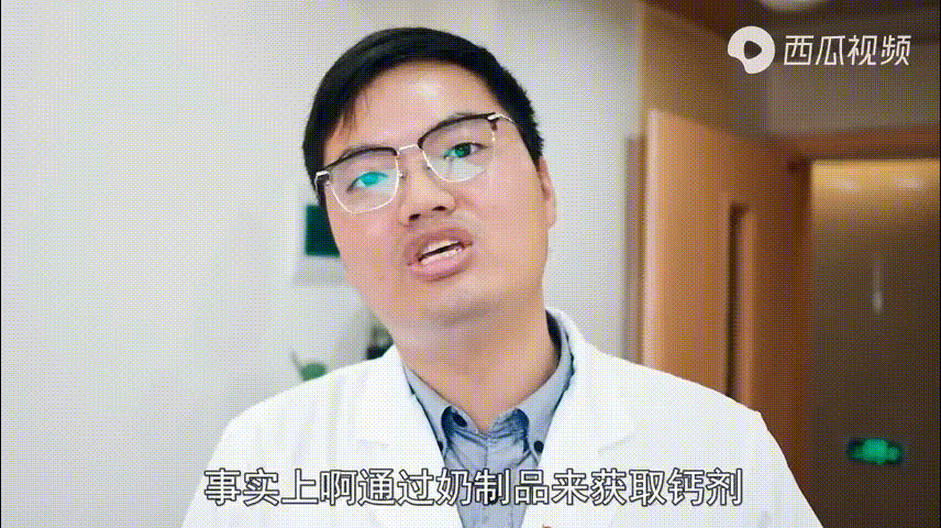 外科医生揭秘：手术中护士有多重要？怎样的医生才能做核磁共振？