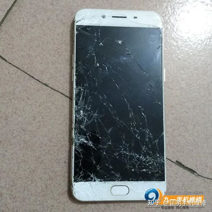 oppo手机屏幕摔碎了怎么办oppo手机屏幕摔坏了换一个多少钱