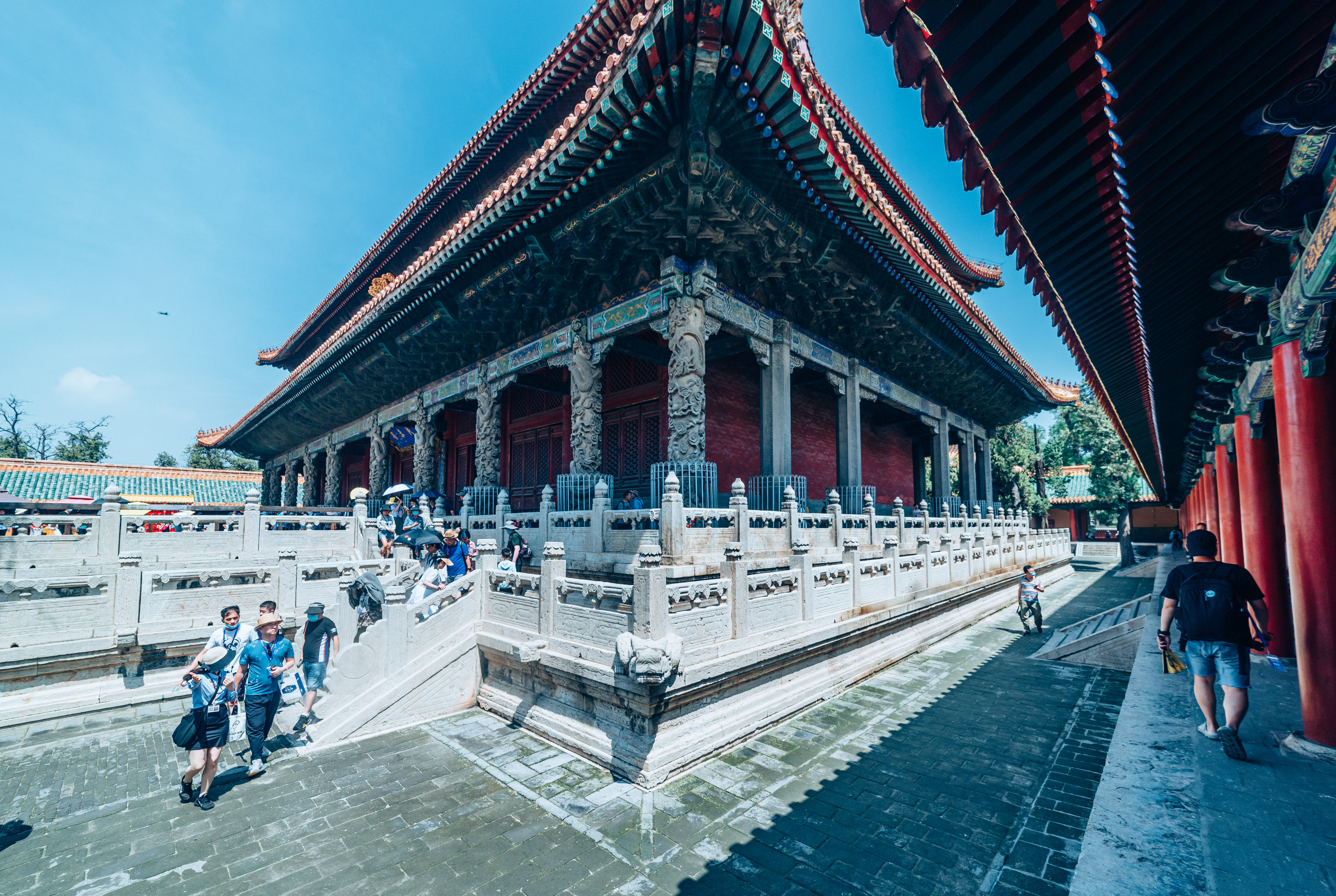 30岁创办中国第一所学校：2500年前，阙里到底发生了什么？