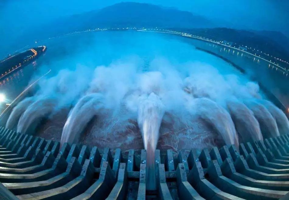 三峡水电站装机容量图片